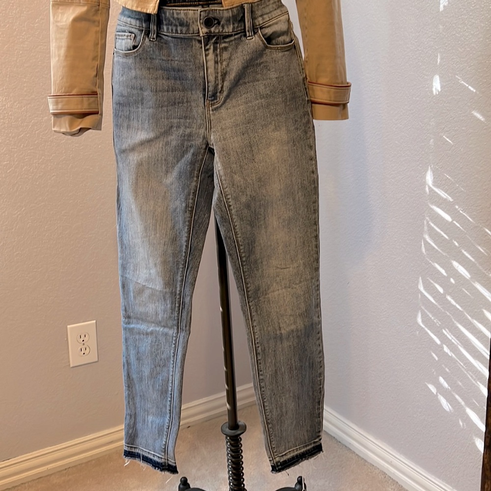 WHBM Skinny Ankle Jean